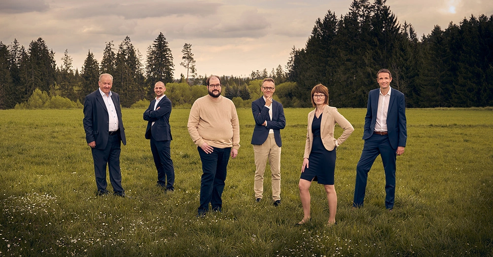 Mit dem neu aufgestellten Management-Team startet HARTL HAUS erfolgreich ins Jahr: (v.l.n.r.) Michael Drexl, Philipp Müller, Yves Suter (CEO), Thomas Weiss, Marlene Nagl und Jürgen Koppensteiner