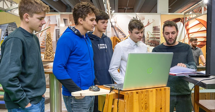 Galerie-Bild 4: Hausbau Eröffnung Gruppe