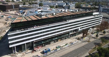 Der Central Hub des Quartier TwentyOne in Wien aus der Vogelperspektive.