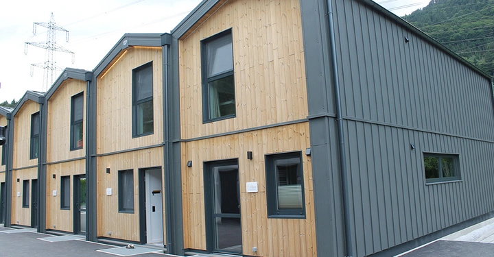 Galerie-Bild 2: Haupteingan Kopie.jpg