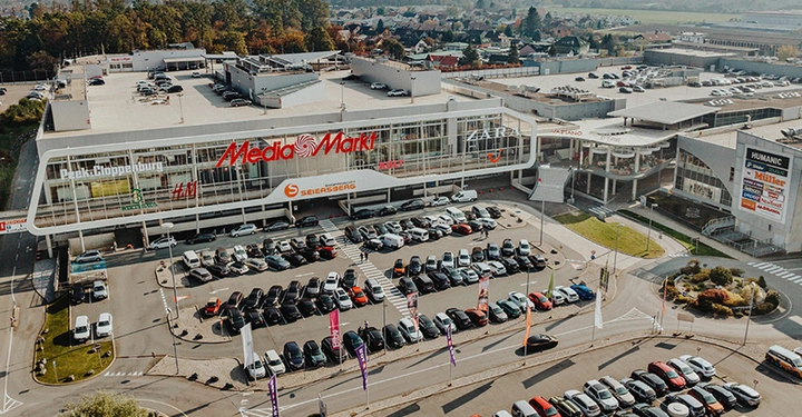 Außenaufnahme der Shoppingcity in Seiersberg.