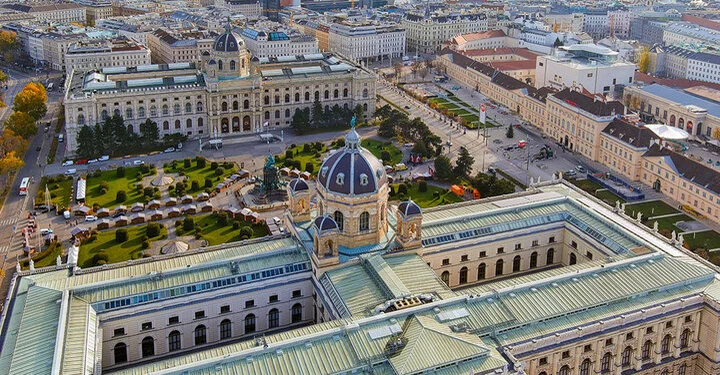 Luftaufnahme auf das Museumsquartier Wien