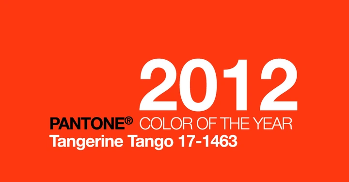 Galerie-Bild 15: Weiße Textbeschriftung auf rotem Hintergrund lautet: 2012 PANTONE COLOR OF THE YEAR Tangerine Tango 17-1463