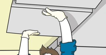 Zwei Hände mit Handschuhen befestigen eine große graue Platte an der Decke in einem Raum mit beigefarbenen Wänden.