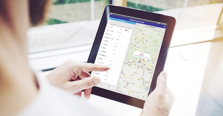 Galerie-Bild 2: shutterstock_328596278 AQ Service Cloud_1000.jpg