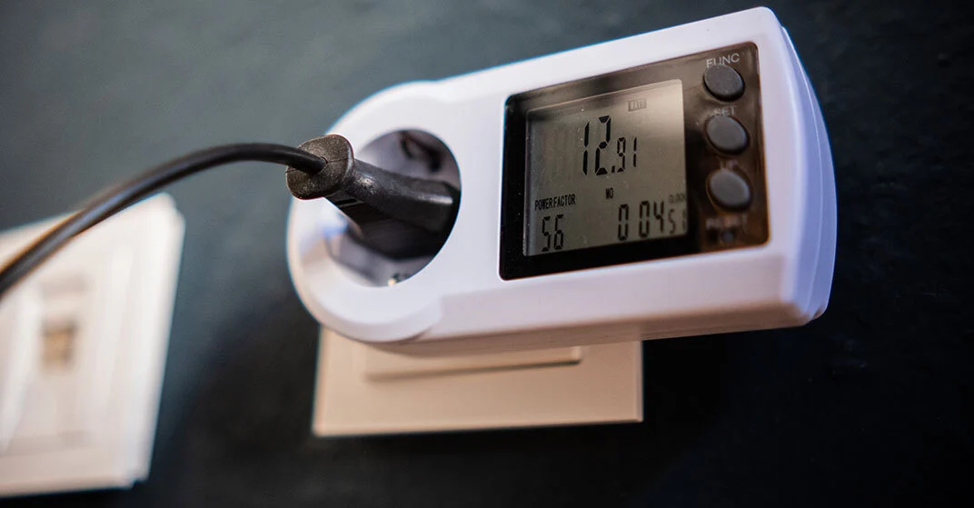 Messgerät zur Erfassung des Stromverbrauchs an einer Steckdose