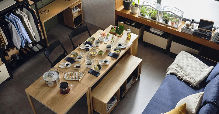 Galerie-Bild 1: KleiderstangeTisch (c)Inter IKEA Systems B.V._1000.jpg