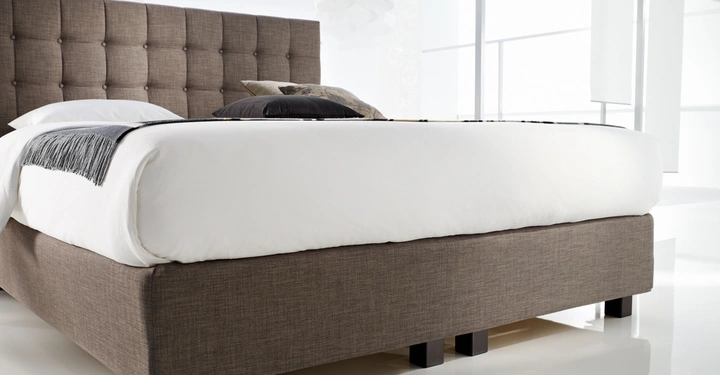 Galerie-Bild 2: scale_noblesse_boxspringbett-(c)JOKA.jpg