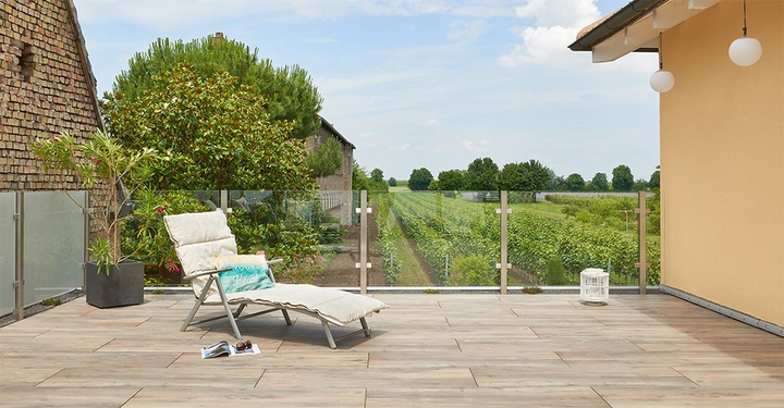 Terrassentaugliche Fliesen und Platten