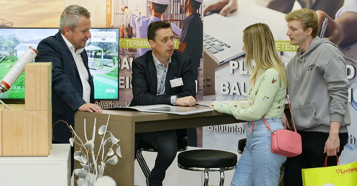 Galerie-Bild 4: Info Besucher Kopie.jpg