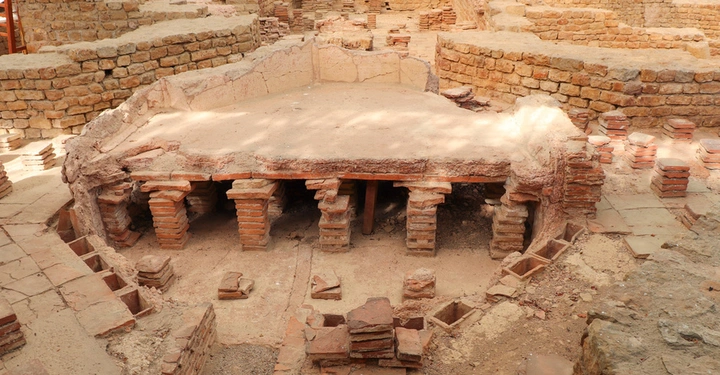 Galerie-Bild 2: Die Überreste eines römischen Hypokausten-Systems, bei dem der Fußboden durch heiße Luft gewärmt wurde.