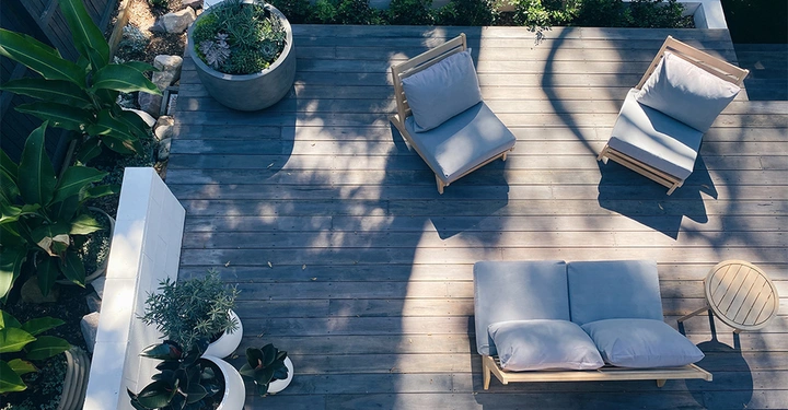 Terrassenboden aus Holz(c)Unsplash_1000.jpg